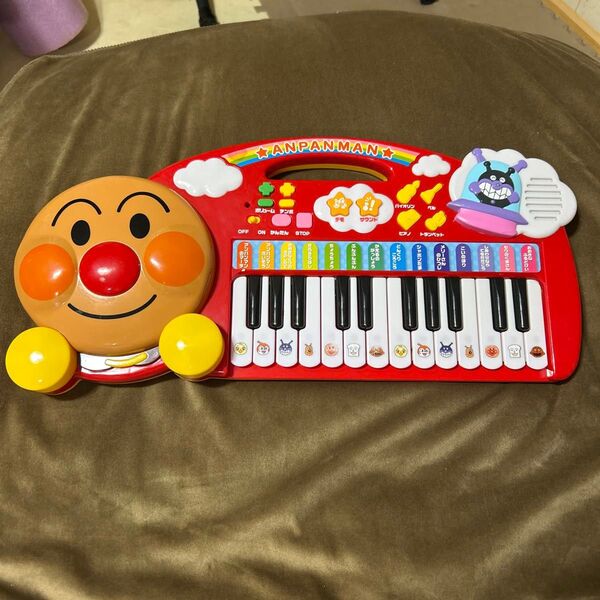 アンパンマン 知育玩具 音楽 キーボード キーボードだいすき 14曲収録