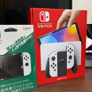 任天堂 Switch 有機EL 保護ガラス貼り付け済 美品