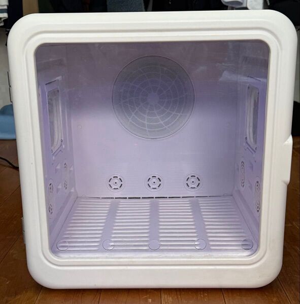 ペットドライルーム ドライヤー ペット用ドライヤー 犬 猫 ドライハウス 乾燥機 ボックス 白 70L 定価32,800円