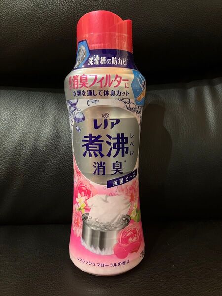 レノア消臭抗菌ビーズ リフレッシュフローラルの香り 420ml