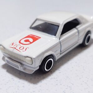 トミカ№21日産スカイライン2000GT-Rレーシング アイアイアドカンパニーニコス KPGC10 ホワイト NICOSハコスカ