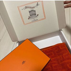 バスマット オレンジ エルメス 箱付き 58×39 HERMES ステアーズ タオル オレンジ BOX 箱 新品未使用