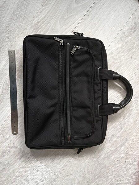 TUMI ビジネスバッグ