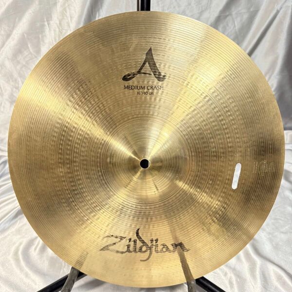 難有 zildjian A medium crash 16" / 40cm 1126g 補修跡あり