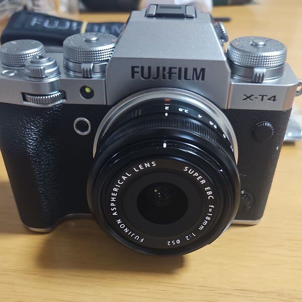富士フイルム FUJIFILM X-T4 + フジノンレンズ XF18mmF2 単焦点レンズ セット