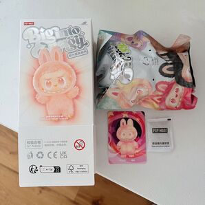 LABUBU THE MONSTERS Big into Energy ぬいぐるみ ラブブ LOYALTY