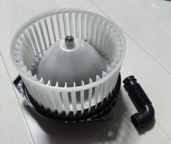 ホンダ ステップワゴン RK1 RK2 RK3 RK4 ブロアモーター 79310-SLJ-941 互換品 エアコン ブロアファン