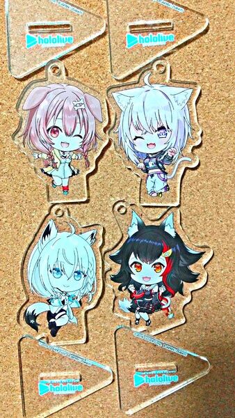 ホロライブ アクリルスイングコレクション 白上フブキ 大神ミオ 猫又おかゆ 戌神ころね 4点セット ゲーマーズ アクリルスタンド
