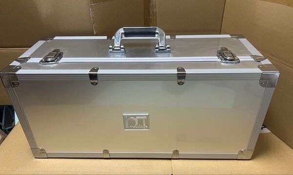 ヘンロン、タミヤ 等 戦車 アルミケース コレクションケース メタルトランク ケース 収納