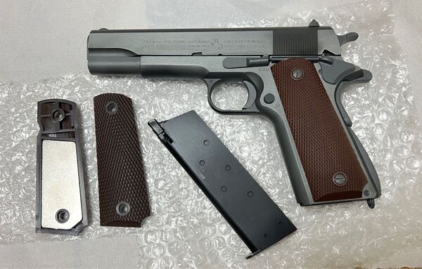 ウエスタンアームズ コルト ガバメント M1911 A1ミリタリーモデル 実物ベイクライトグリップ付き