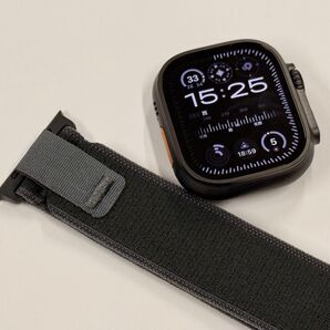 ☆最新 美品 ブラックチタニウム Apple Watch ultra2 Titanium 49mm アップルウォッチ 348