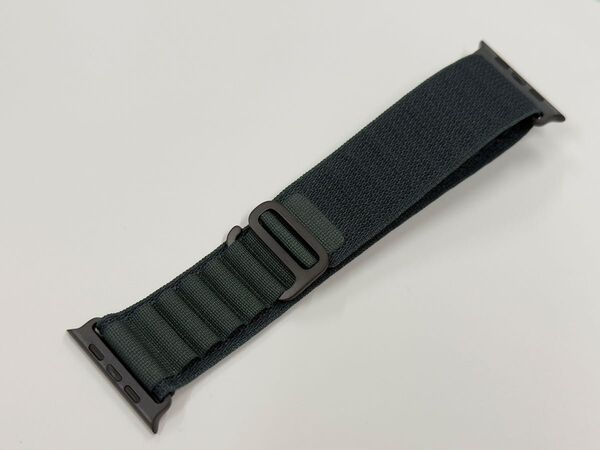★美品 Apple Watch ULTRA Mサイズ ブラック ダークグリーンアルパインループ 49mm 純正 264