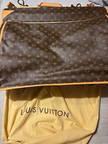 ルイヴィトン LOUIS VUITTON ガーメントバッグ スーツ入れ モノグラム