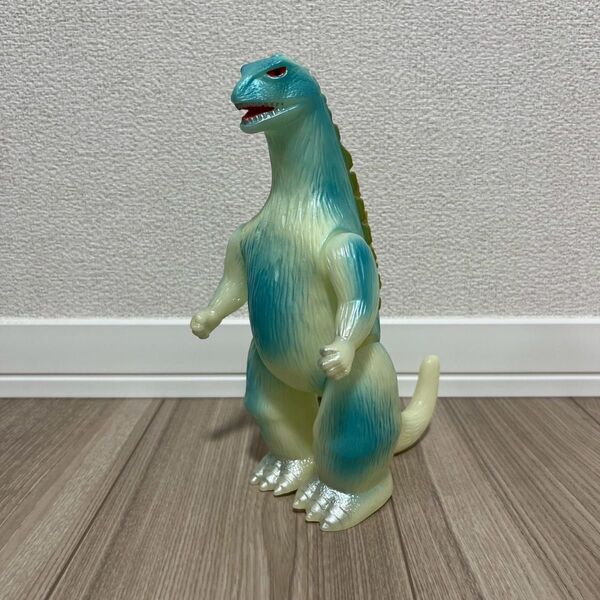 【極美品】激レア ゴジラ フィギュア 蓄光 世紀の大怪獣ブルマァクの怪獣シリーズ