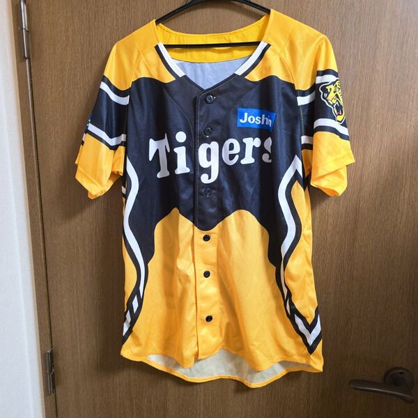 阪神タイガース Tigers ウルトラの夏 メッシュユニフォーム 入場者プレゼント