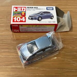 トミカ No.104 トヨタ ヴィッツ 初回特別カラー