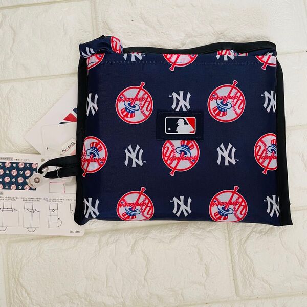 MLB ニューヨークヤンキース エコバッグ ネイビー 【新品未使用品】携帯に便利でカッコいい!