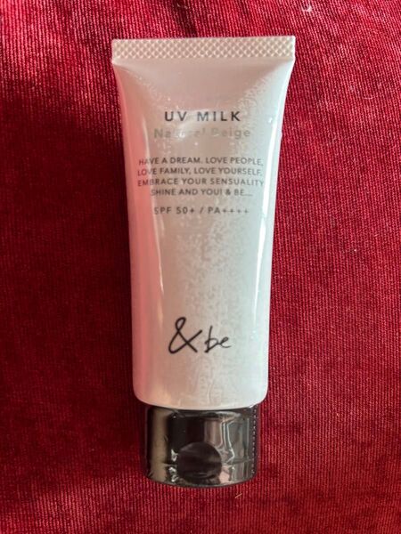 新品 &be アンドビー UVミルク 30g ナチュラルベージュ 化粧下地 日焼け止め uvmilk