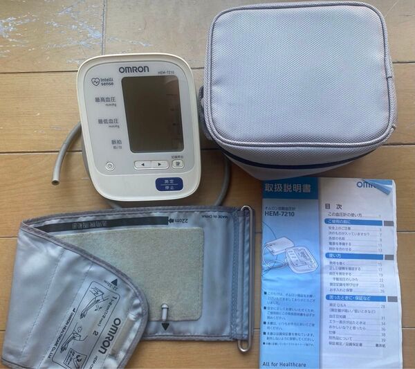 OMRON HEM-7210 自動血圧計