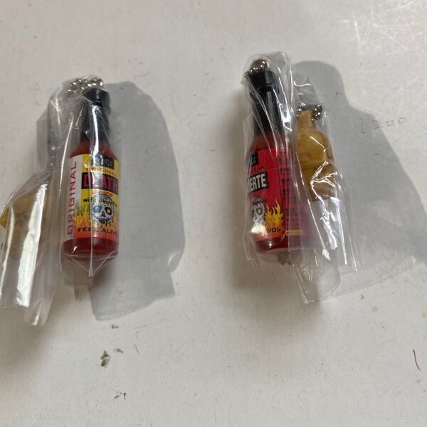 デスソースミニチュアチャーム