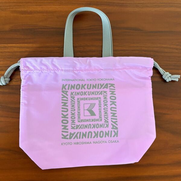 ◎新品未使用◎ 紀ノ国屋 KINOKUNIYA 手提げ巾着 パープル 紫 ミニバッグ トートバッグ 手提げ巾着ポーチ