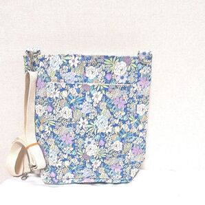 №133 ショルダーバック