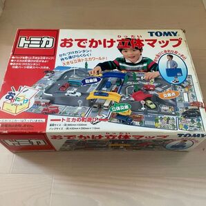 TOMY おでかけ立体マップ