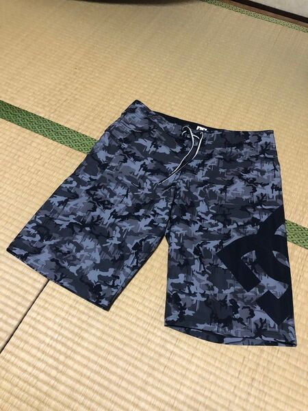 DC SHOES ボードショーツ 32インチ 水着 ハーフパンツ