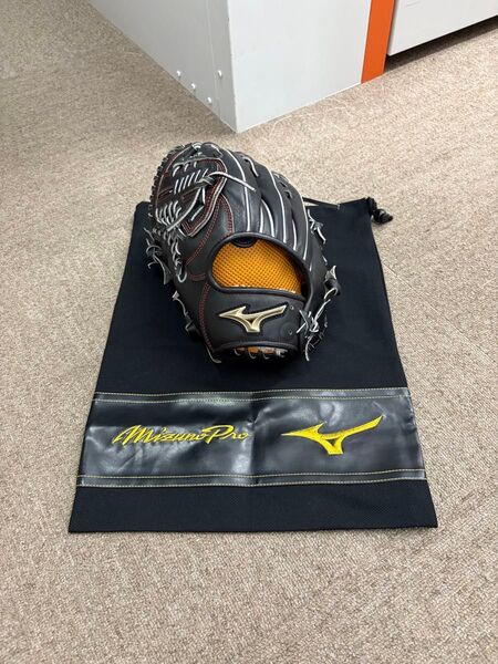 新品未使用 ミズノ MIZUNO グローバルエリート 左投手用 収納袋付き 左利き