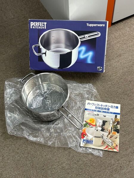 【新品】タッパーウェア パーフェクト キッチン 圧力鍋 5リットル 5L