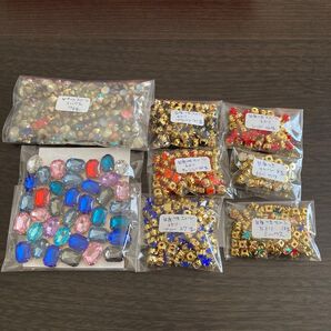まとめ売り 8点 Vカットストーン チャトン 台座付きストーン ガラスストーン アクリルストーン レジン ハンドメイド素材 手芸
