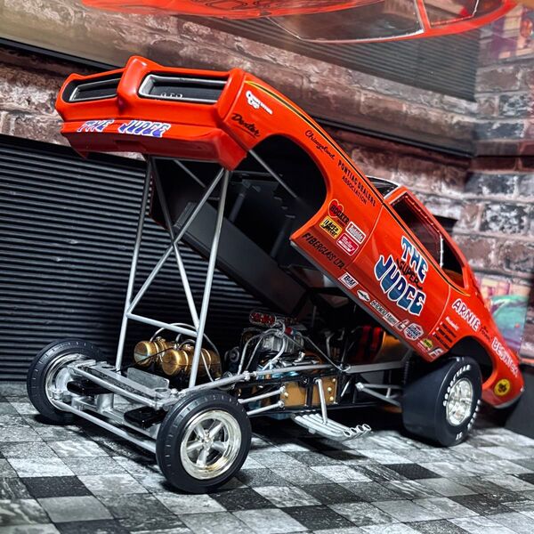 ワンオフカスタム 1/18 Ertl ポンティアック GTO 1969 'Super Judge' ドラッグ ファニーカー