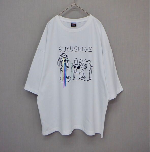 クマとウサギと扇風機Tシャツ