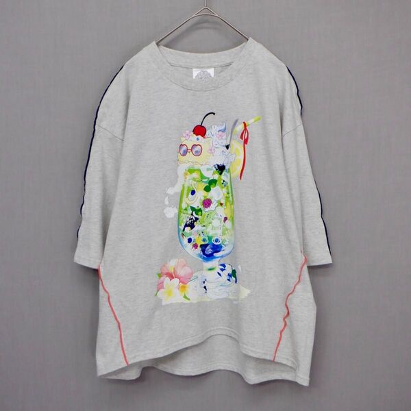 メローステッチクリームソーダ柄Tシャツ
