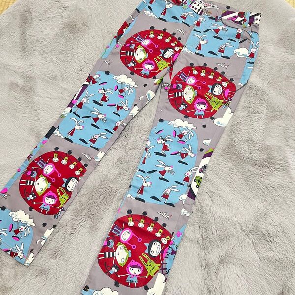 アルベロベロ オレボレブラ うさぎ フラワー プリント ストレッチ パンツ M グレー系 ストレート