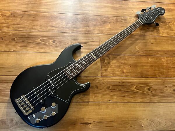 最終価格 美品 YAMAHA BB735A MTBL ヤマハ 5弦 エレキベース