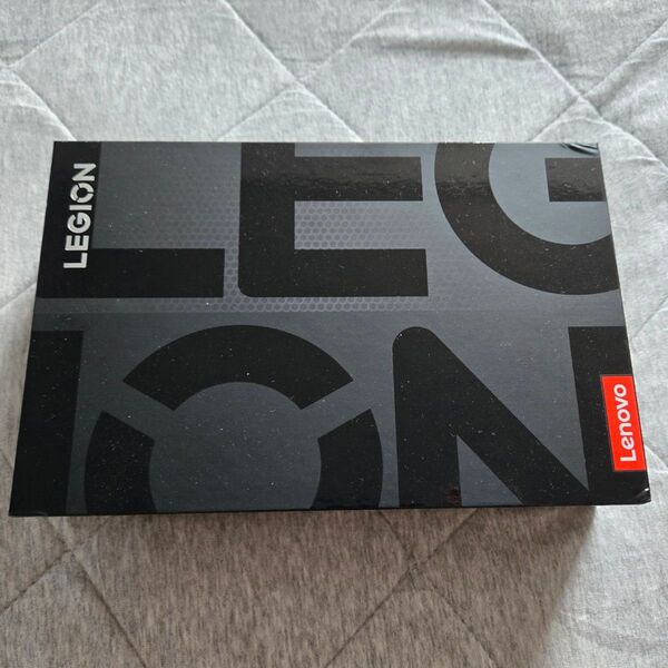 高性能ゲーミングタブレット!Lenovo Legion Y700 Gen4!(開封済み)