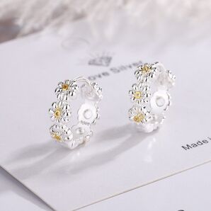 シルバー925 フラワーリングピアス レディース 可愛い 花 アレルギー対応 アレルギーフリー