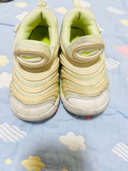 NIKE ナイキ ダイナモ フリー スニーカー 15cm キッズシューズ