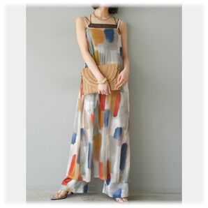 ★新品 水彩アートシアーキャミワンピース/オフホワイト lumier