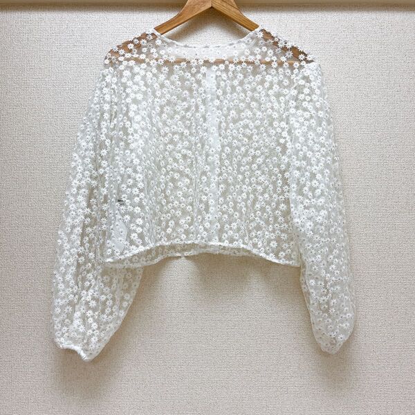 【美品】niko and... 2wayフラワートップス