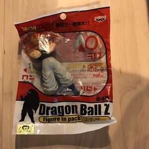 Фигура "Dragon Ball Z" в Pack Gogeta для ключей -мачины