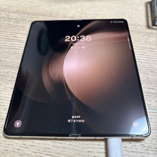 【美品】Galaxy Z Fold5 512GB SIMフリー 海外版