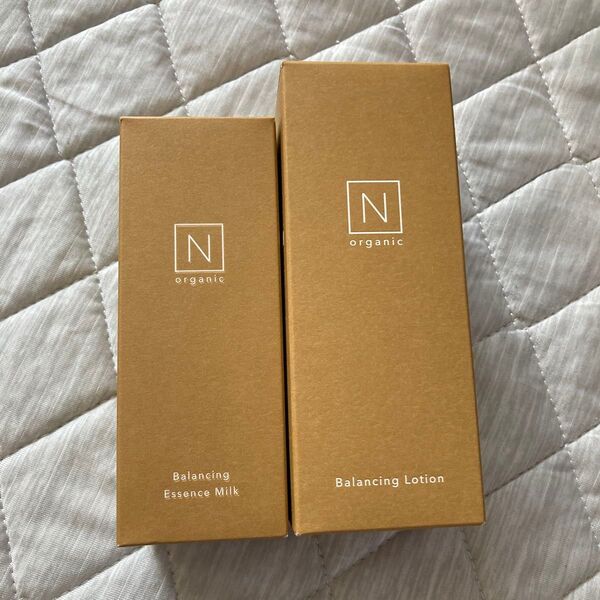 Nオーガニック ベーシック バランシング ローション エッセンスミルク
