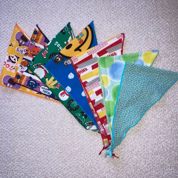お値下げ中!【美品】中型犬サイズペット用バンダナ★FUKUWA. RIBBON他7枚セット