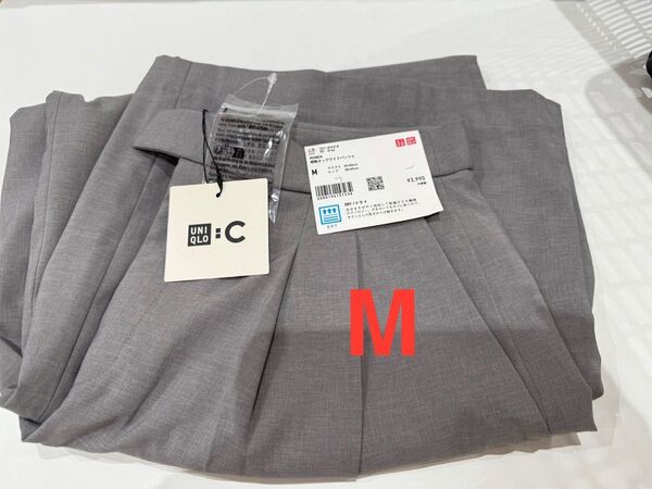 新品 ユニクロC 感動タックワイドパンツ グレー Mサイズ
