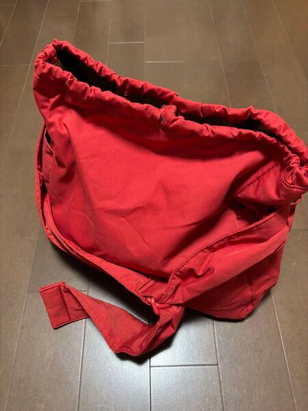 UNIQLO C ショルダーバッグ 赤