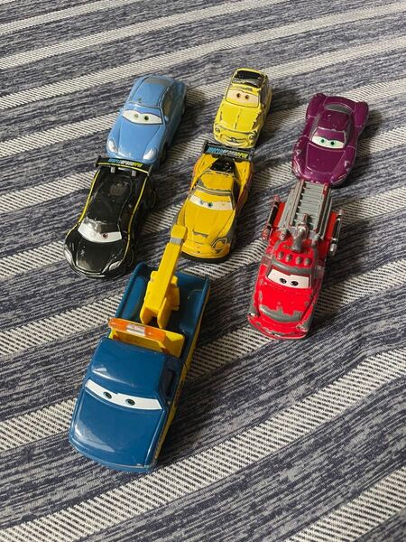 トミカ カーズ 廃盤品 キズ有り まとめ売り
