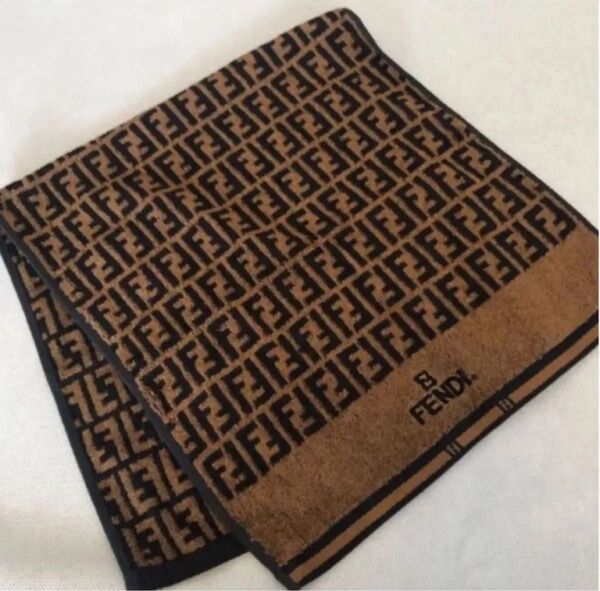 フェンディ FENDI フェイスタオル