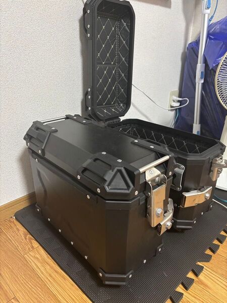 サイド アルミ パニアケース